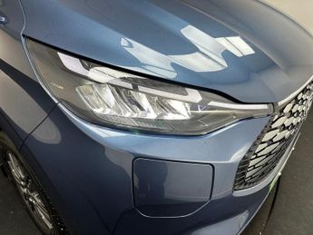 Ford Transit Custom 320 SWB Limited 65kWh 100kw / 136PS Auto