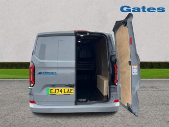 Ford Transit Custom 320 SWB Limited 65kWh 100kw / 136PS Auto