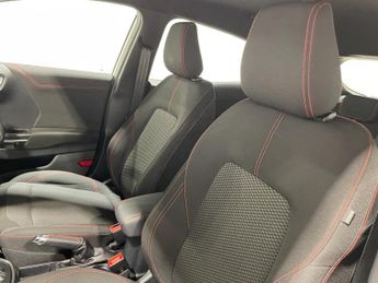 Ford Puma 1.0 Turbo EcoBoost (125PS) mHEV Automatic ST-Line 5dr.