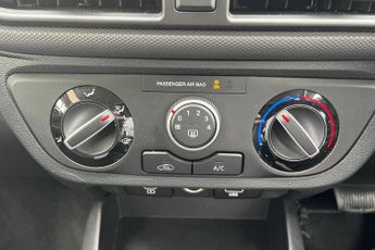 Hyundai i10 1.0 Advance 5dr Auto