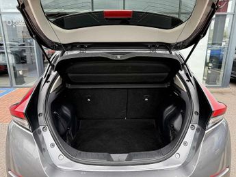 Nissan LEAF (160kW) e+ N-Connecta (62kWh)