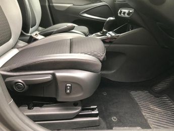 Vauxhall Crossland X 1.2 Turbo Elite Nav Auto Euro 6 (s/s) 5dr