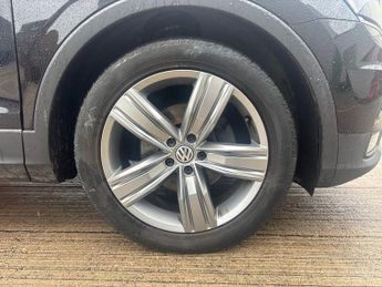 Volkswagen Tiguan 2.0 TDi 150 SEL 5dr DSG