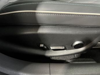 Byd Seal 4Dr Excellence 390kW 83kWh AWD Auto