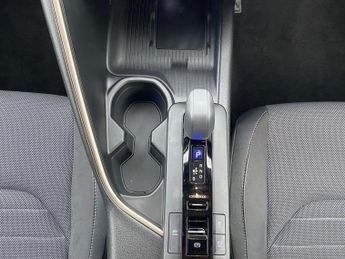 Toyota CHR 1.8 VVT-h Excel SUV 5dr Petrol Hybrid CVT Euro 6 (s/s) (140 ps)