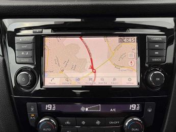 Nissan Qashqai 1.3 DIG-T (160ps) Acenta Premium