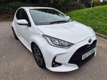 Toyota Yaris 1.5 VVT-h Design E-CVT Euro 6 (s/s) 5dr