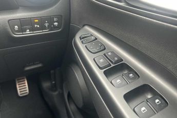 Hyundai Kona 150kW Premium 64kWh 5dr Auto