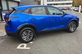 Nissan Qashqai 1.3 DiG-T MH 158 Acenta Premium 5dr Xtronic