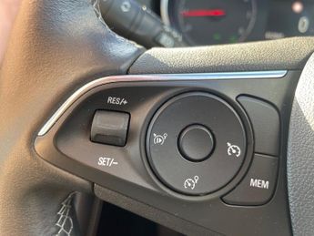 Vauxhall Grandland X 