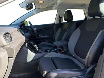 Vauxhall Grandland X 