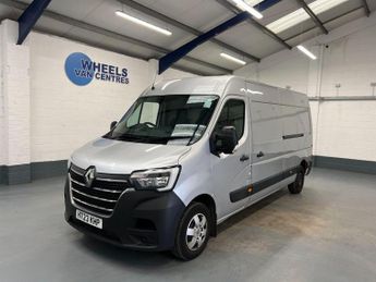 Renault Master 2.3 dCi 35 Business+ FWD LWB Medium Roof Euro 6 4dr