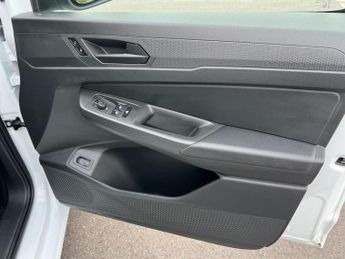 Ford Transit Connect 250 LWB 1.5 Trend 150PS PHEV Auto