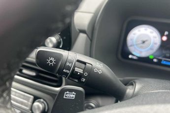 Hyundai Kona 150kW Premium 64kWh 5dr Auto