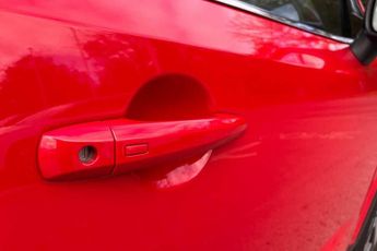 Nissan Qashqai 1.3 DiG-T MH 158 N-Connecta 5dr Xtronic