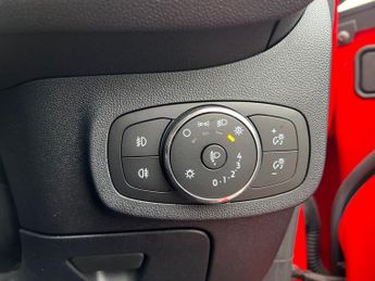 Ford Fiesta 5Dr Titanium 1.0 MHEV 125PS Auto