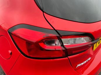 Ford Fiesta 5Dr Titanium 1.0 MHEV 125PS Auto