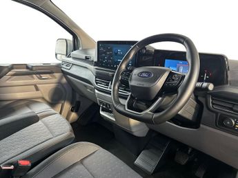 Ford Transit Custom 320 SWB Limited 65kWh 100kw / 136PS Auto