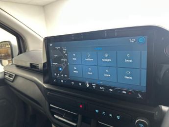Ford Transit Custom 320 SWB Limited 65kWh 100kw / 136PS Auto