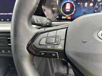 Ford Transit Connect 250 LWB 1.5 Trend 150PS PHEV Auto