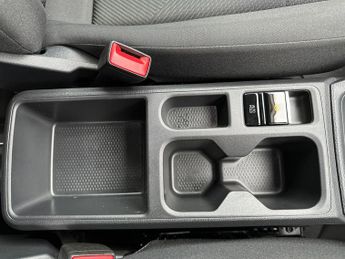 Ford Transit Connect 250 LWB 1.5 Trend 150PS PHEV Auto