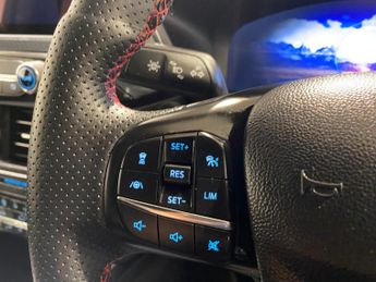 Ford Kuga 2.5 FHEV (190PS) Automatic ST-Line Edition 5dr**Drivers Assist P