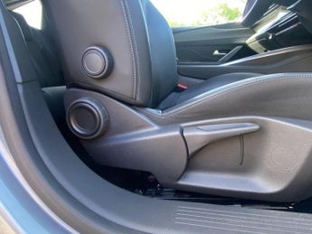 Peugeot 308 1.2 PureTech Allure EAT Euro 6 (s/s) 5dr