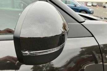 Nissan Juke 1.0 DiG-T 114 N-Connecta 5dr DCT