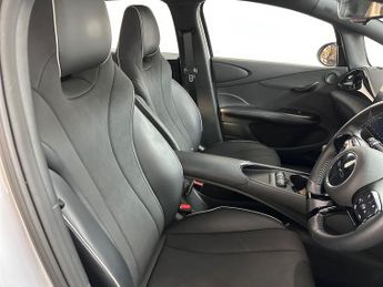 Byd Dolphin 5Dr Comfort 150kW 60.4kWh Auto