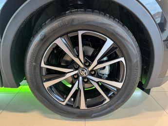 Toyota CHR 1.8 VVT-h Design CVT Euro 6 (s/s) 5dr
