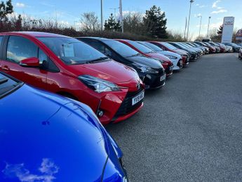 Toyota Yaris 1.5 VVT-h Design E-CVT Euro 6 (s/s) 5dr