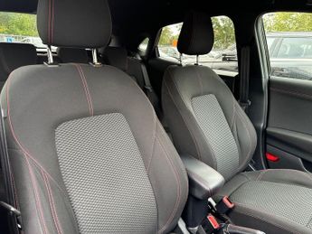 Ford Puma 5Dr ST-Line 1.0 MHEV 125PS Auto