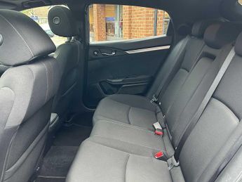 Honda Civic 1.5 VTEC Turbo Sport Plus 5dr CVT