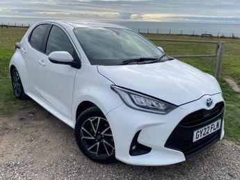 Toyota Yaris 1.5 VVT-h Design Hatchback 5dr Petrol Hybrid E-CVT Euro 6 (s/s) 