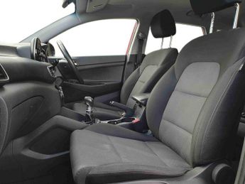 Hyundai Tucson 1.6 TGDi Hybrid 230 SE Connect 5dr 2WD Auto