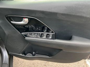 Kia Niro 5Dr 2 1.6 Hybrid Auto