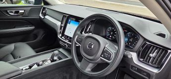 Volvo V60 2.0 B4D Momentum 5dr Auto