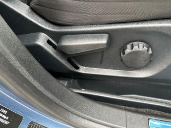 Ford S-Max 5Dr Titanium 2.5 FHEV 190PS Auto