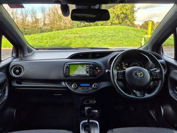 Toyota Yaris 1.5 VVT-h Excel E-CVT Euro 6 (s/s) 5dr