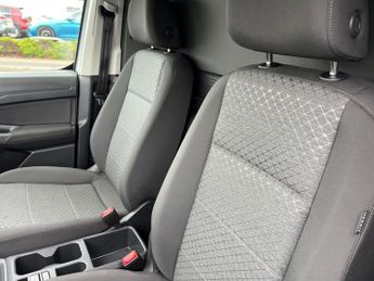 Ford Transit Connect 250 LWB 1.5 Limited 150PS PHEV Auto