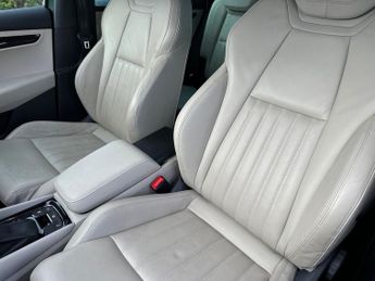 Skoda KAROQ 5Dr SE L 1.5 Auto