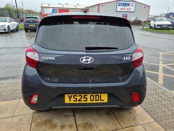 Hyundai i10 1.0 [63] Premium 5dr Auto [Nav]
