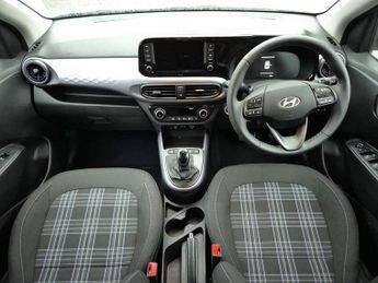 Hyundai i10 1.0 [63] Premium 5dr Auto [Nav]