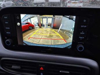 Hyundai i10 1.0 [63] Premium 5dr Auto [Nav]