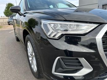 Audi Q3 5Dr Sport 40 2.0 Auto
