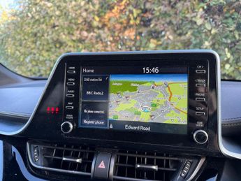 Toyota CHR 1.8 VVT-h Design CVT Euro 6 (s/s) 5dr