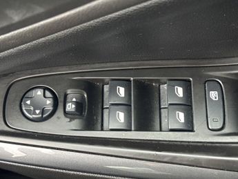 Vauxhall Grandland X 