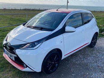 Toyota AYGO 1.0 VVT-i x-press Hatchback 5dr Petrol x-shift Euro 6 (68 ps)