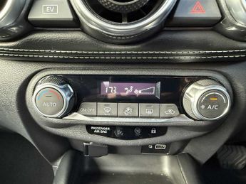 Nissan Juke 1.6 Hybrid (143ps) N-Connecta