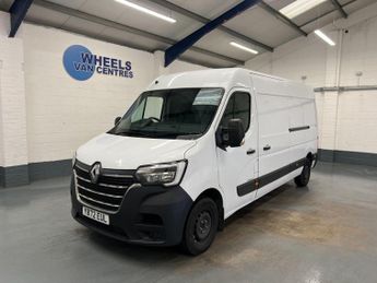 Renault Master 2.3 dCi 35 Business+ FWD LWB Medium Roof Euro 6 4dr
